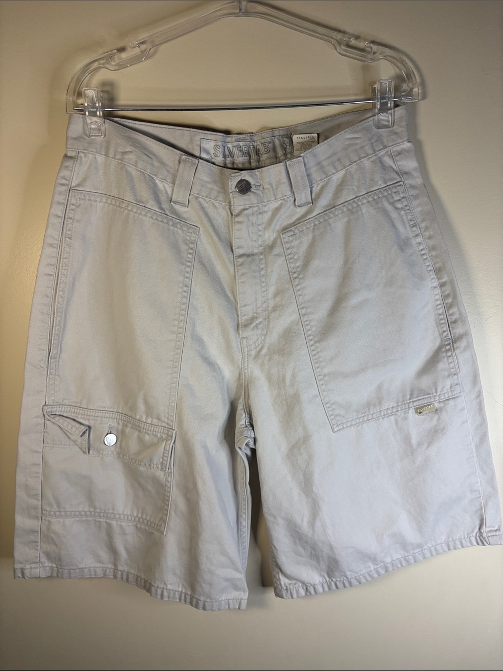 Men's Cargo Shorts in Light Cream by Silvertab Levis VTG